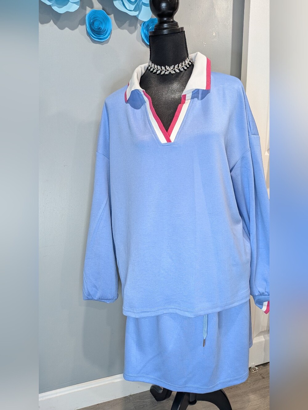 Skirt And Long Sleeve Top Sporty Set - Picture 2 of 6